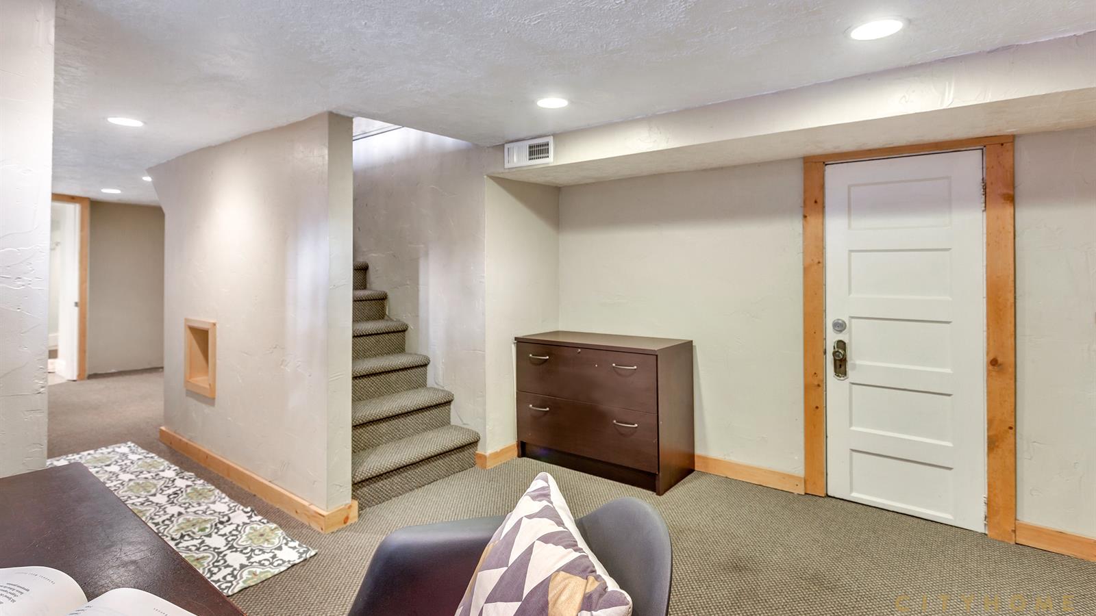 Harvard & Yale Home Works